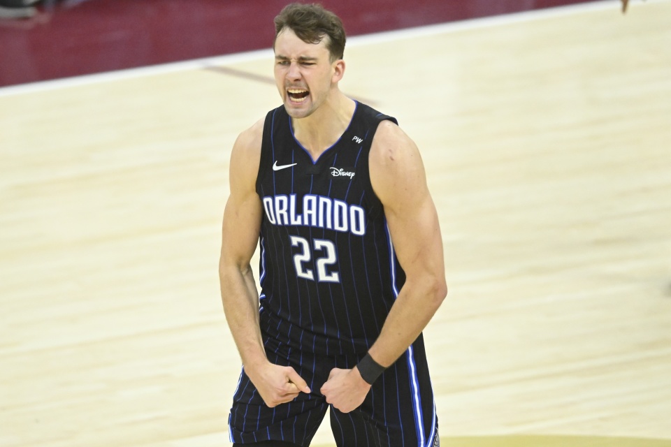 榜首, 带队赢得冠