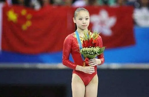 个小学生的 个小学生的