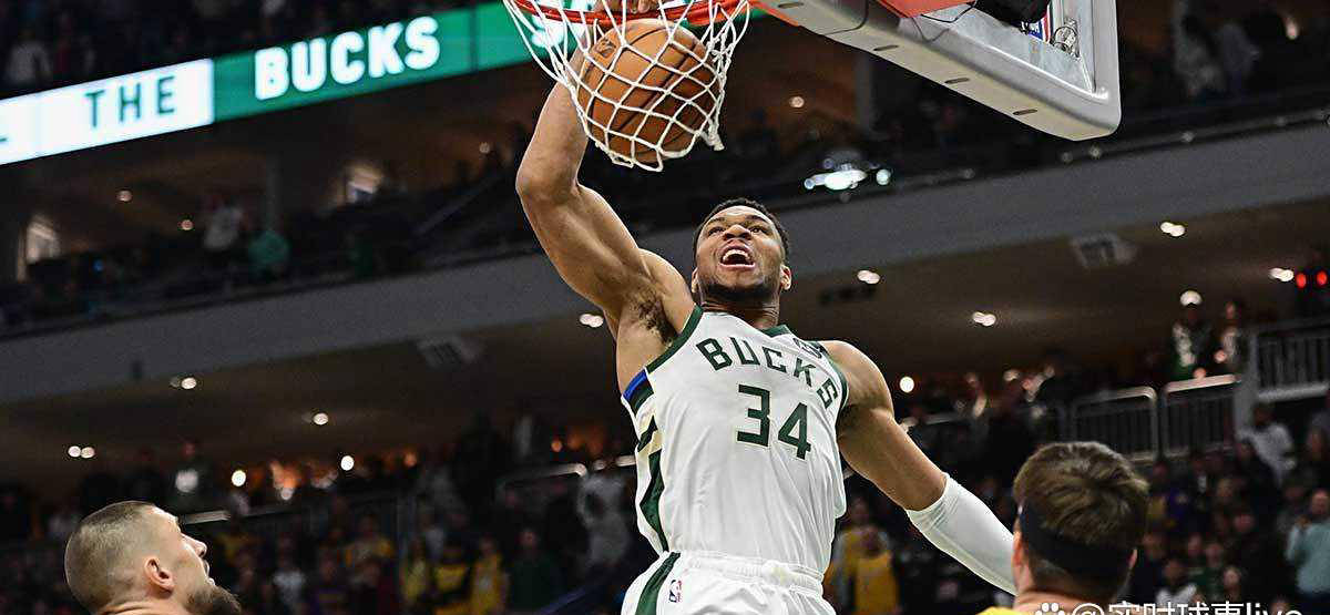 在他的播客 在他的播客