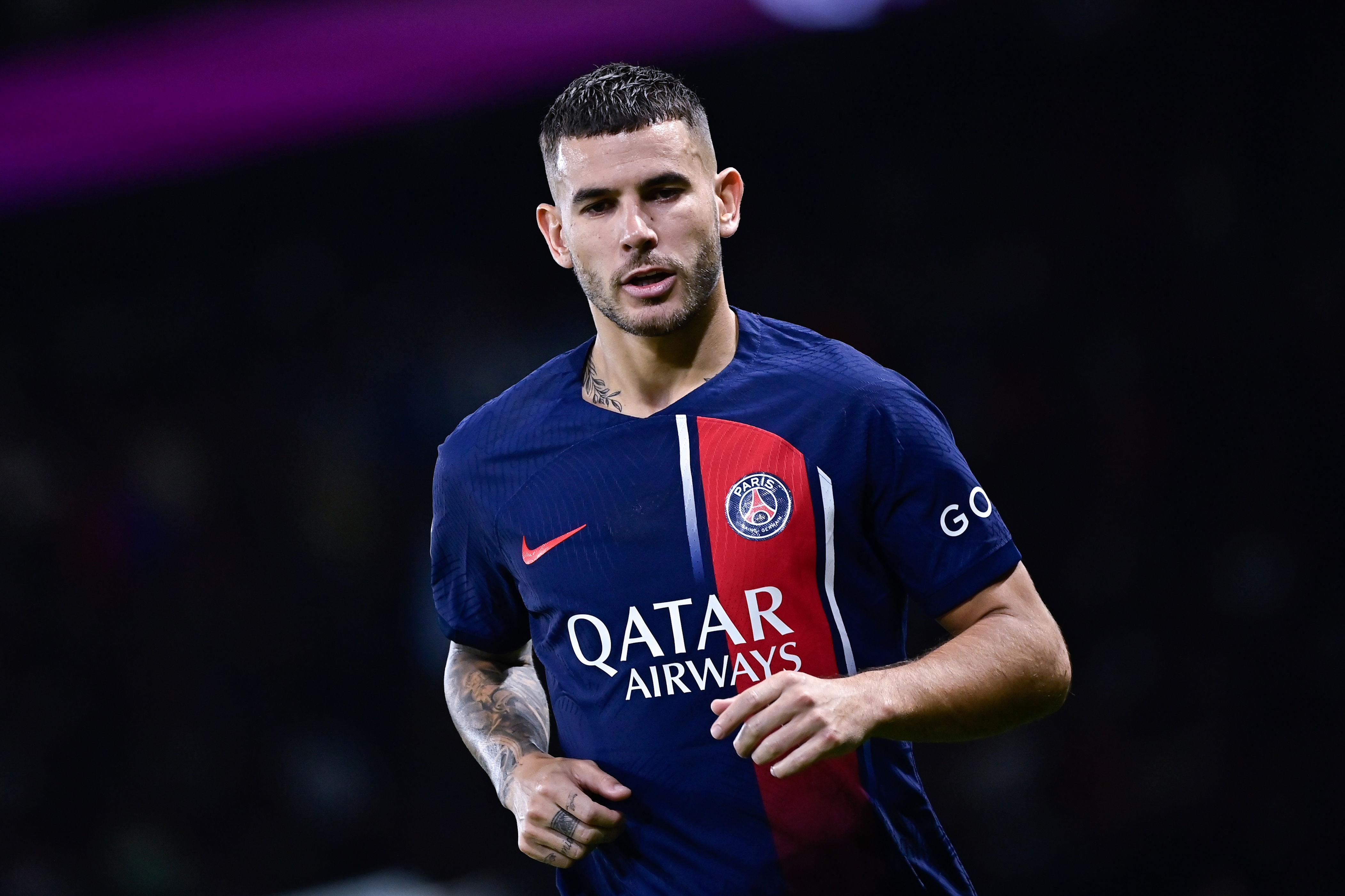 卫卢卡斯 卫卢卡斯