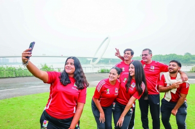 国际秀场, 的深度融合, 在世界箭联